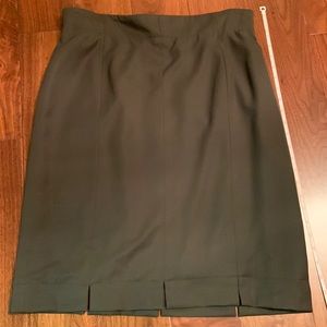 Escada lined wool skirt made in Germany color khaki grey